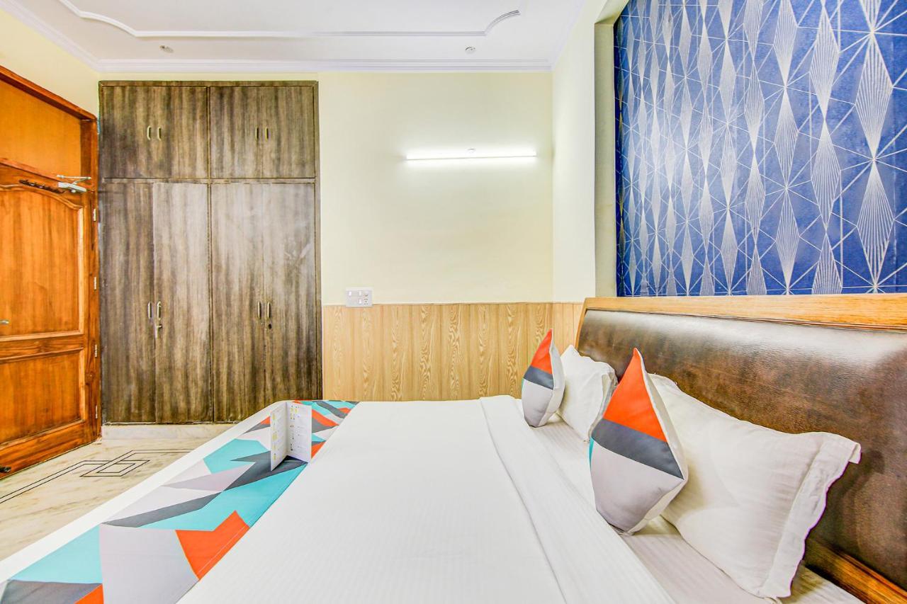 Fabexpress Royal Ashray Noida Exterior foto